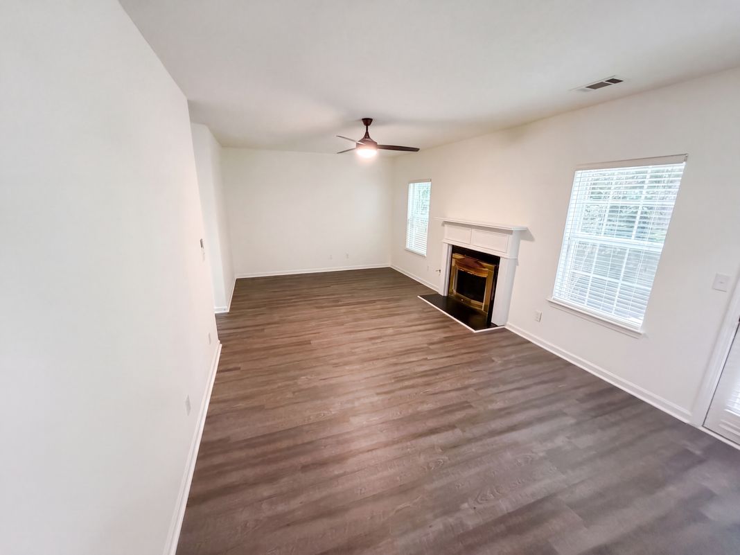 Property photo 3 of 4720 Buffalo St