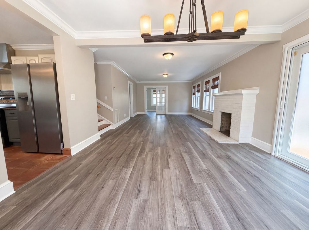 Property photo 3 of 207 S Ocean Breeze