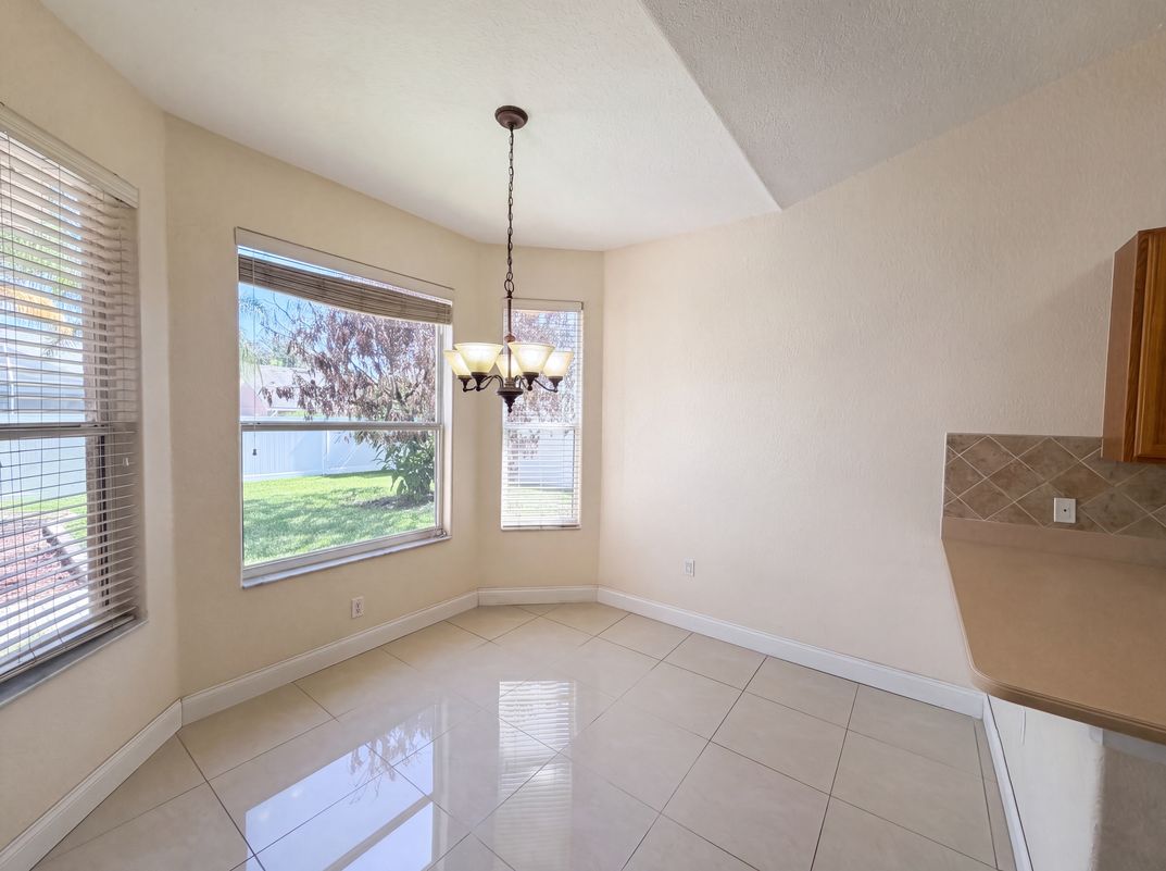 Property photo 2 of 313 Terranova Blvd