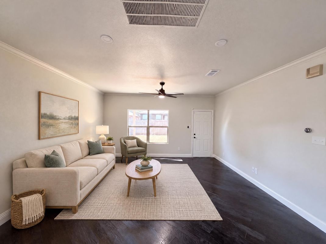 Property photo 3 of 625 River Rock Dr