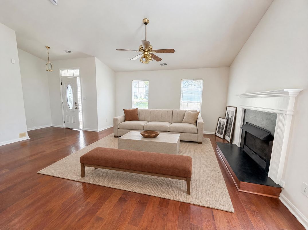 Property photo 3 of 12525 Panthersville Dr