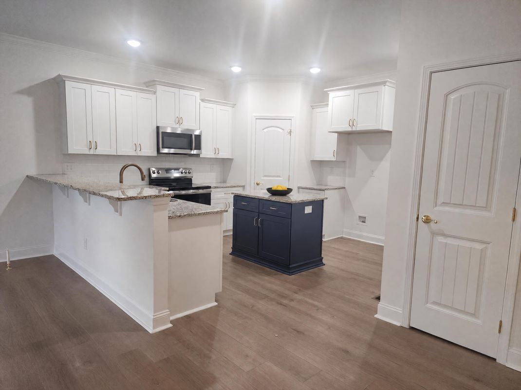 Property photo 3 of 30 Sunrise Ct