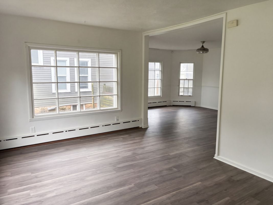 Property photo 2 of 9 Blackman Ave