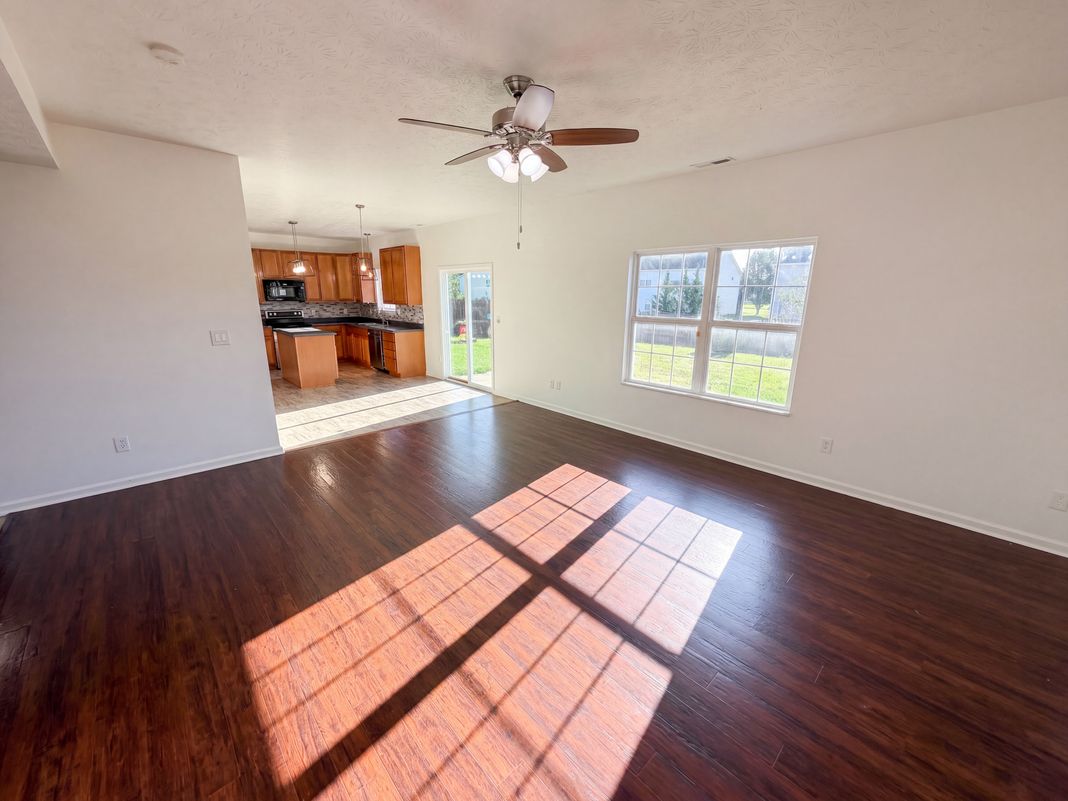 Property photo 3 of 2899 Armaugh Dr