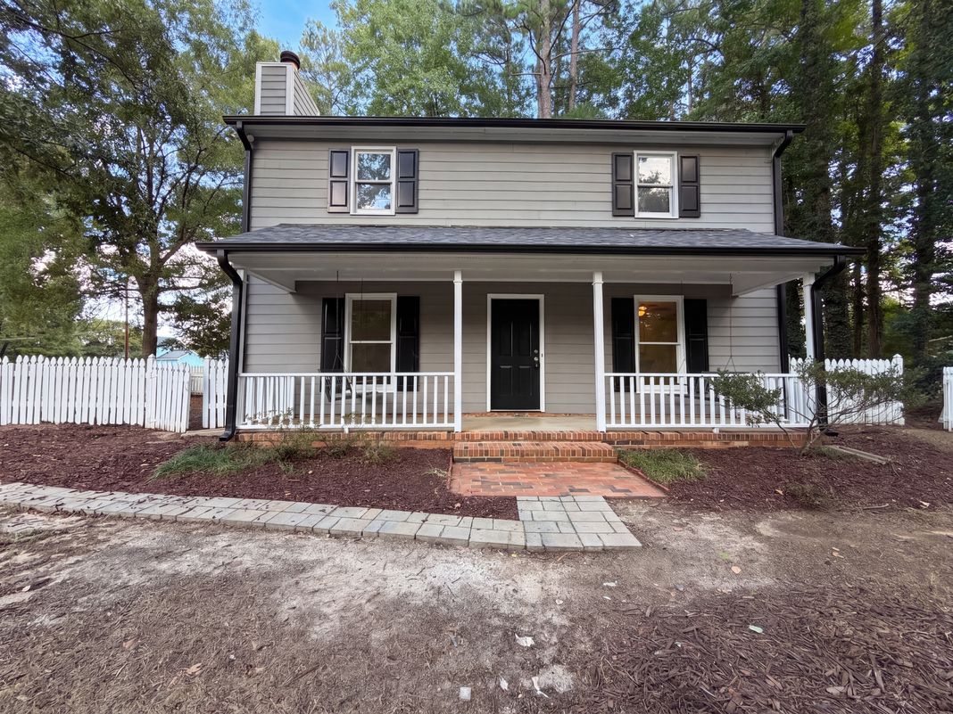 Property photo 1 of 2338 Hillandale Rd