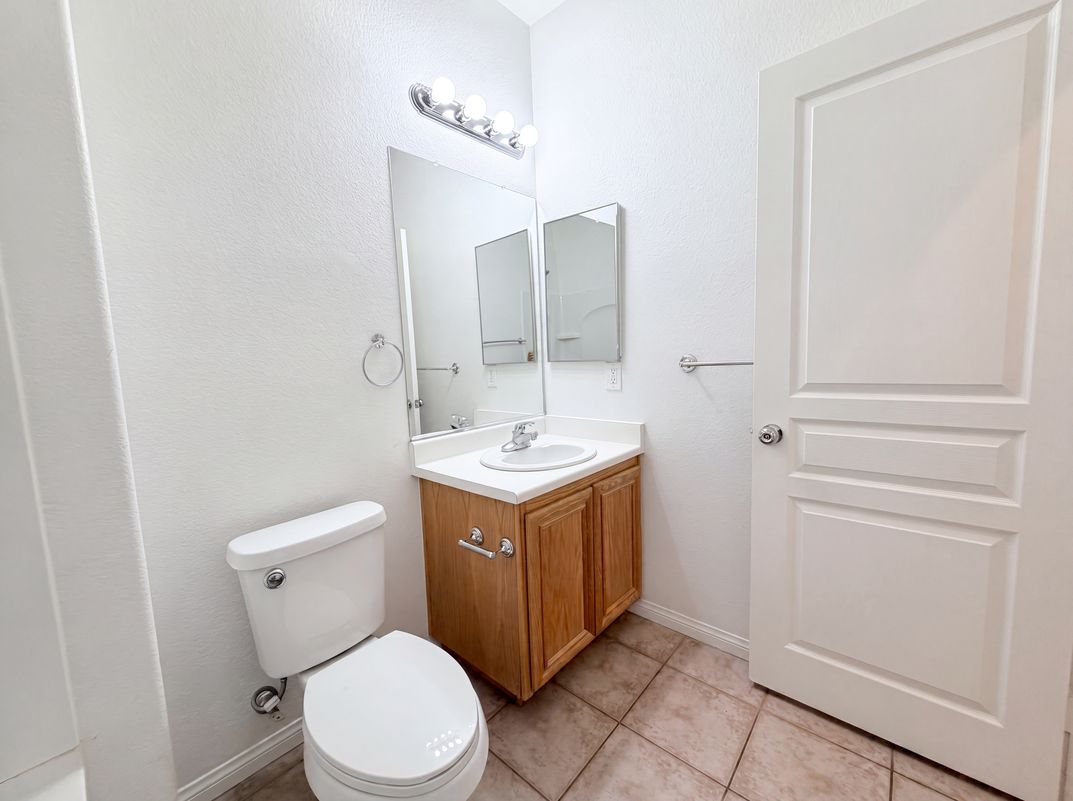Photo 17 of 61 of 4220 Iris Pearl Ave, North Las Vegas, NV