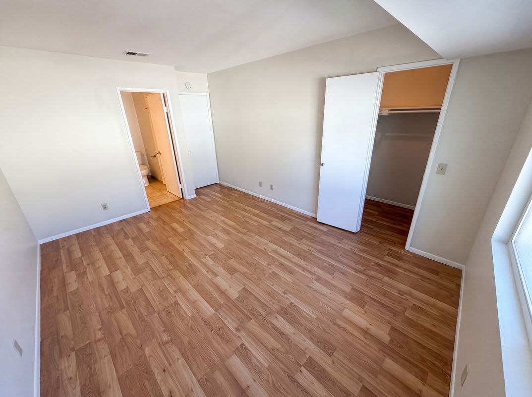 Photo 18 of 30 of 22432 S Vermont Ave, Torrance, CA