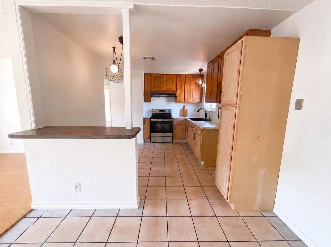 Property photo 2 of 6920 Briggs Dr