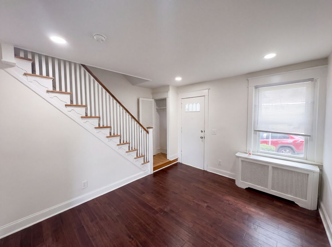 Property photo 3 of 1809 Wakeling St