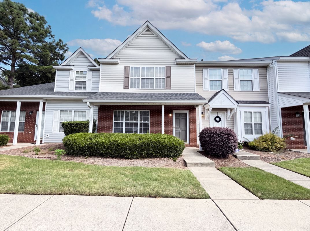 Property photo 1 of 14205 Tranters Creek Ln