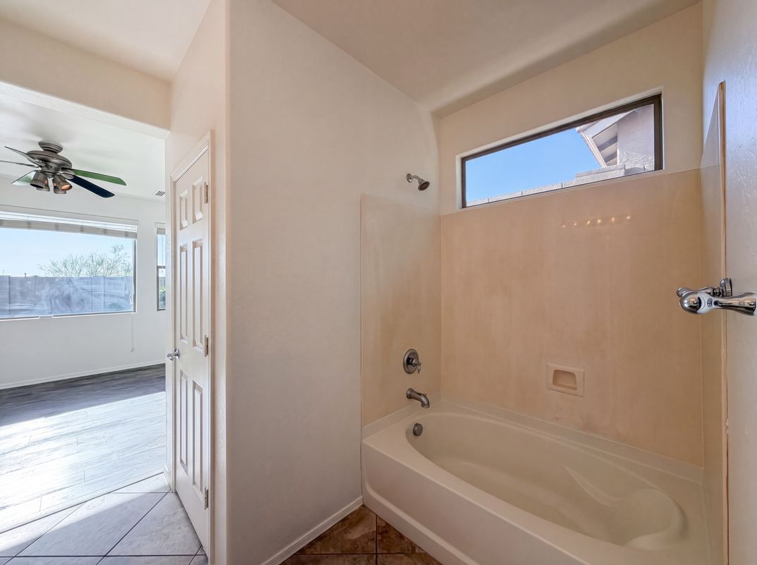 Photo 17 of 27 of 38034 N Hudson Trl, Anthem, AZ