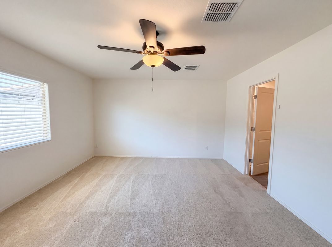 Photo 4 of 21 of 482 W Whitetail Dr, Casa Grande, AZ