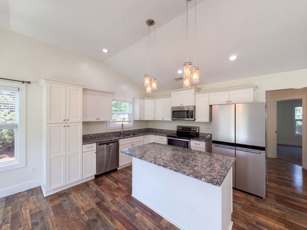 Property photo 3 of 155 Eagle Ridge Dr