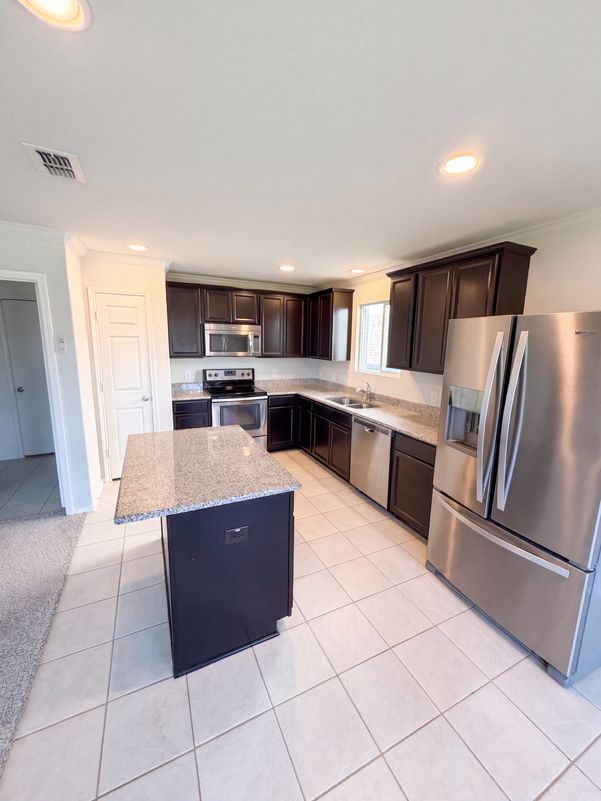 Property photo 2 of 3029 Adrian Creek Dr
