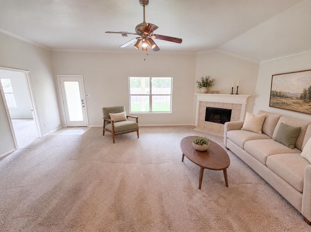 Property photo 3 of 1028 Rio Grande St
