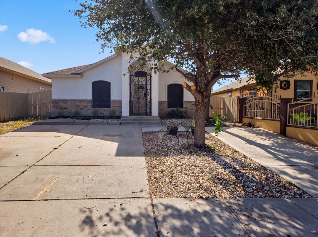 Property photo 1 of 4517 Vanessita Ct