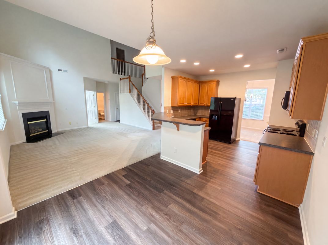 Photo 7 of 17 of 17240 Westmill Ln, Charlotte, NC
