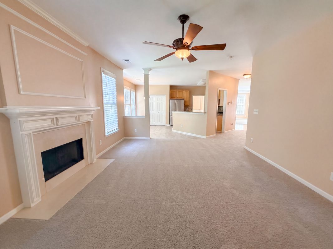 Photo 10 of 26 of 3106 Arklow Rd, Charlotte, NC