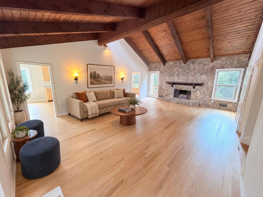 Property photo 3 of 3962 Spalding Holw