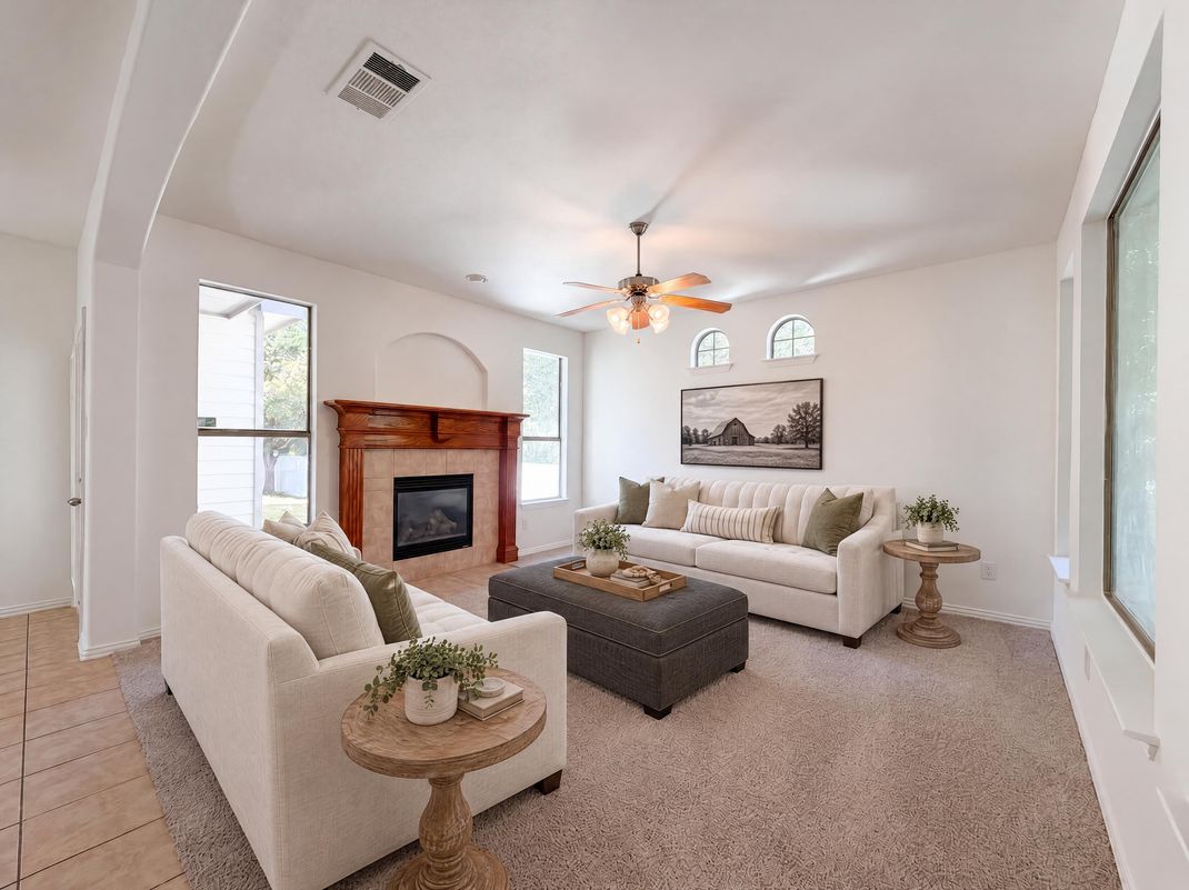 Property photo 3 of 1700 Forsythe Dr