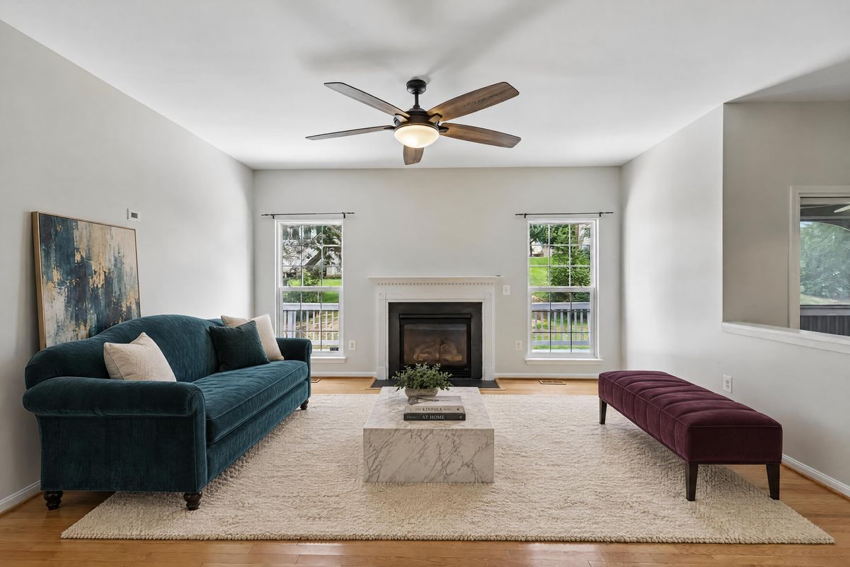 Property photo 3 of 6046 Persinger House Ct