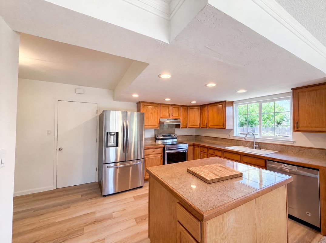 Property photo 2 of 7007 Ursa Pkwy