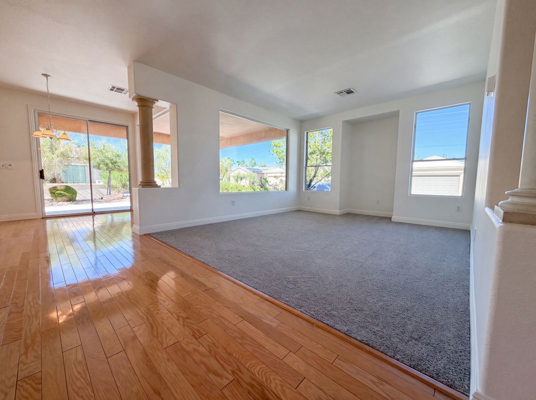 Property photo 3 of 10228 Donde Ave