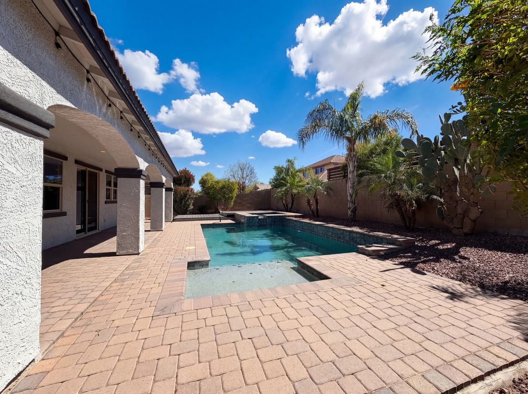 Photo 33 of 38 of 1945 E Mia Ln, Gilbert, AZ