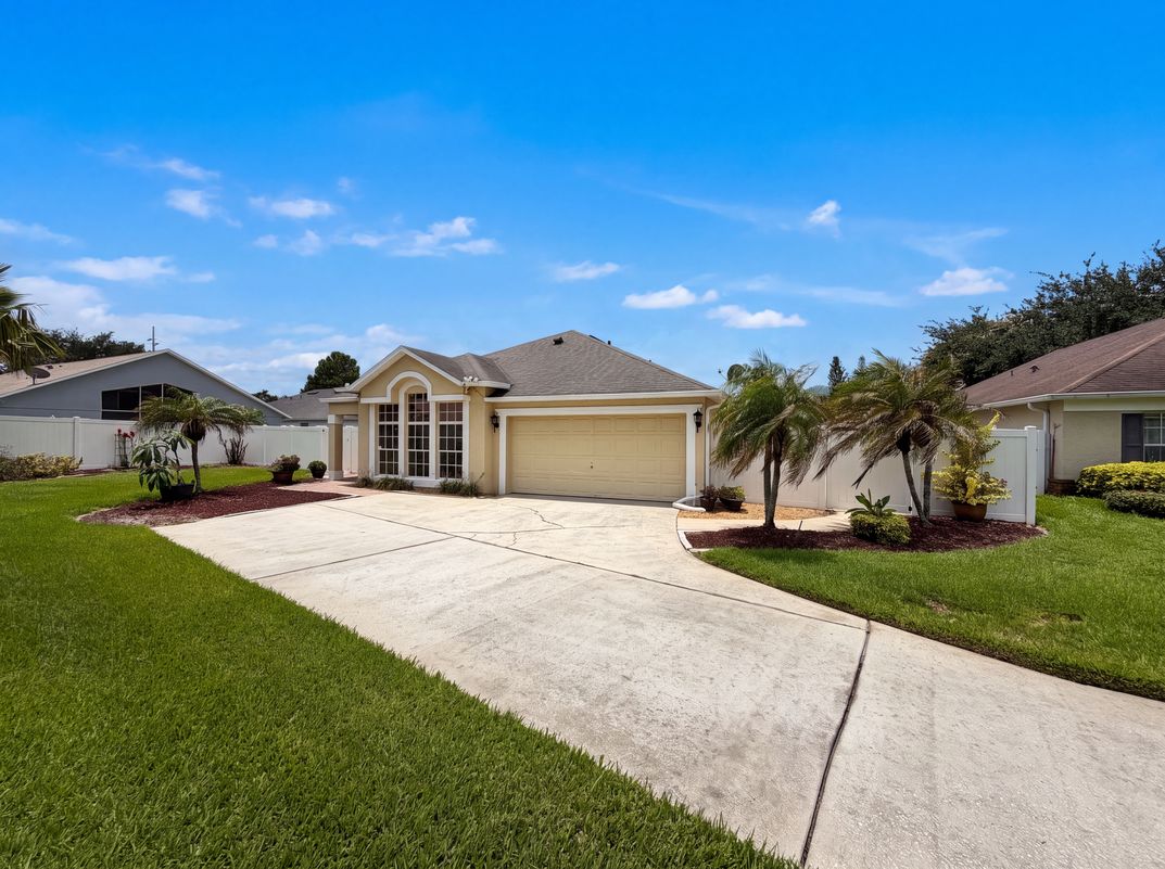 Photo 23 of 31 of 3788 Seminole Dr, Orlando, FL