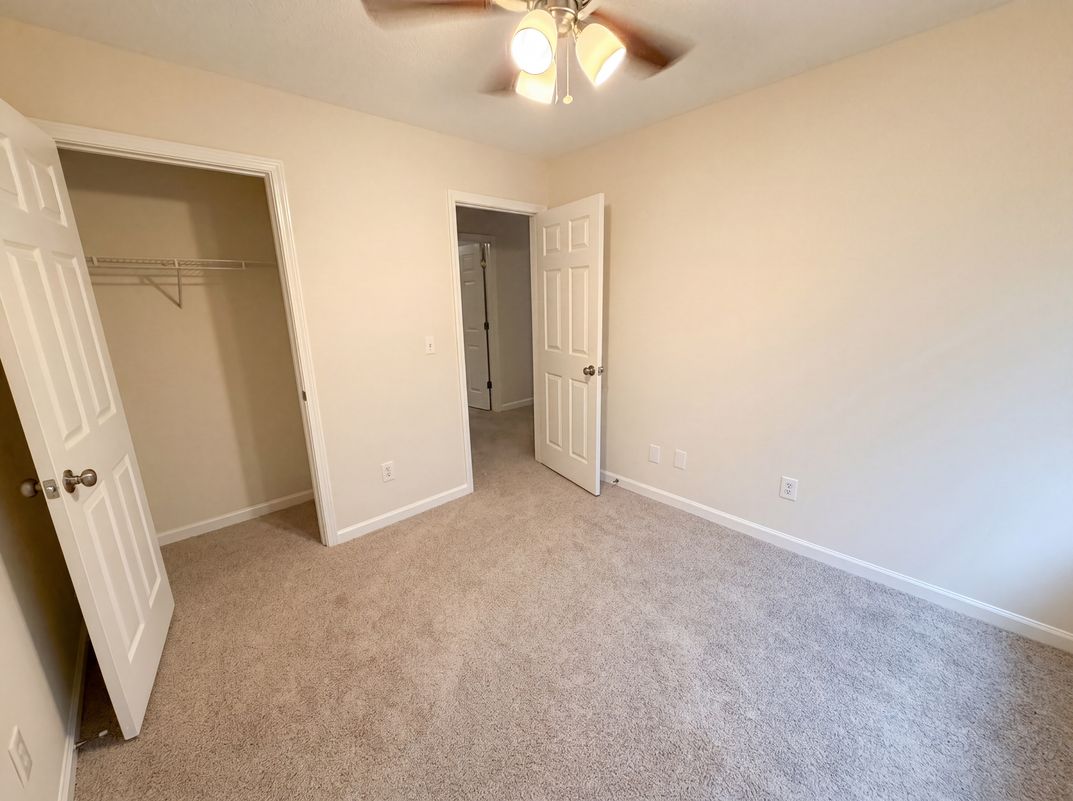 Photo 17 of 34 of 215 Twin Brook Way, Lawrenceville, GA