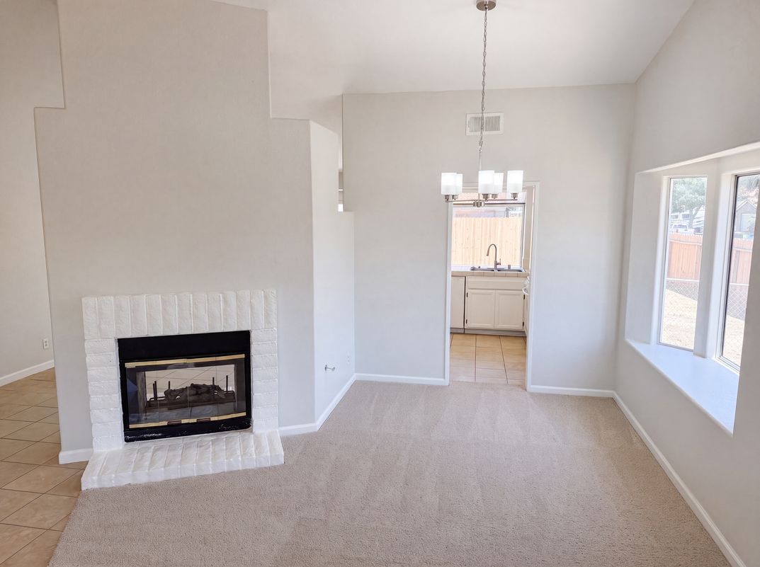 Photo 10 of 23 of 2758 Alne Dr, Hemet, CA