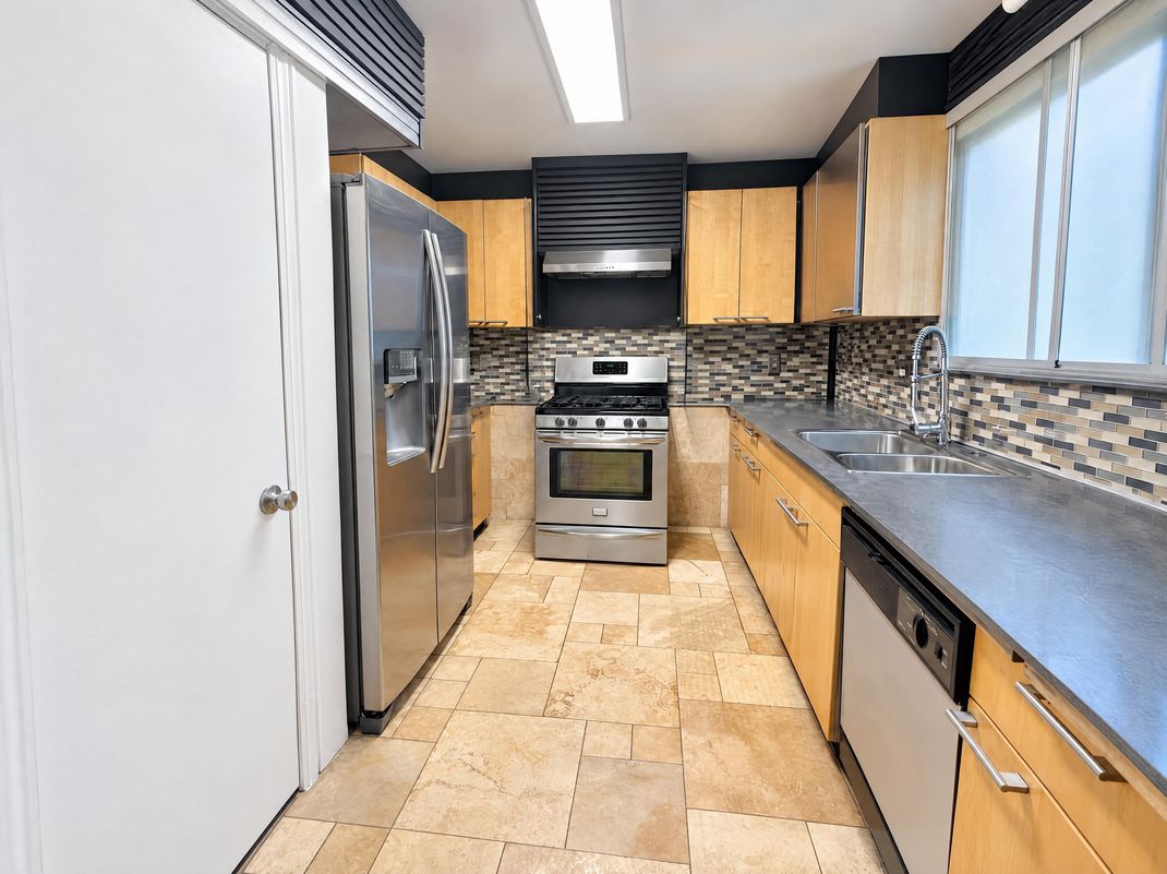 Property photo 2 of 4762 Jamerson Creek Ct