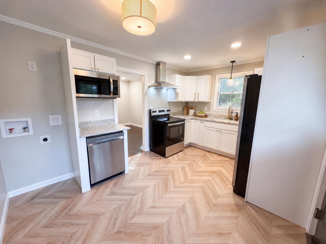 Property photo 2 of 41 Tommy Cir