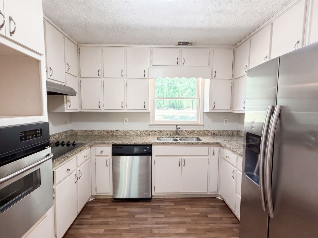 Property photo 2 of 213 Carl Parker Rd