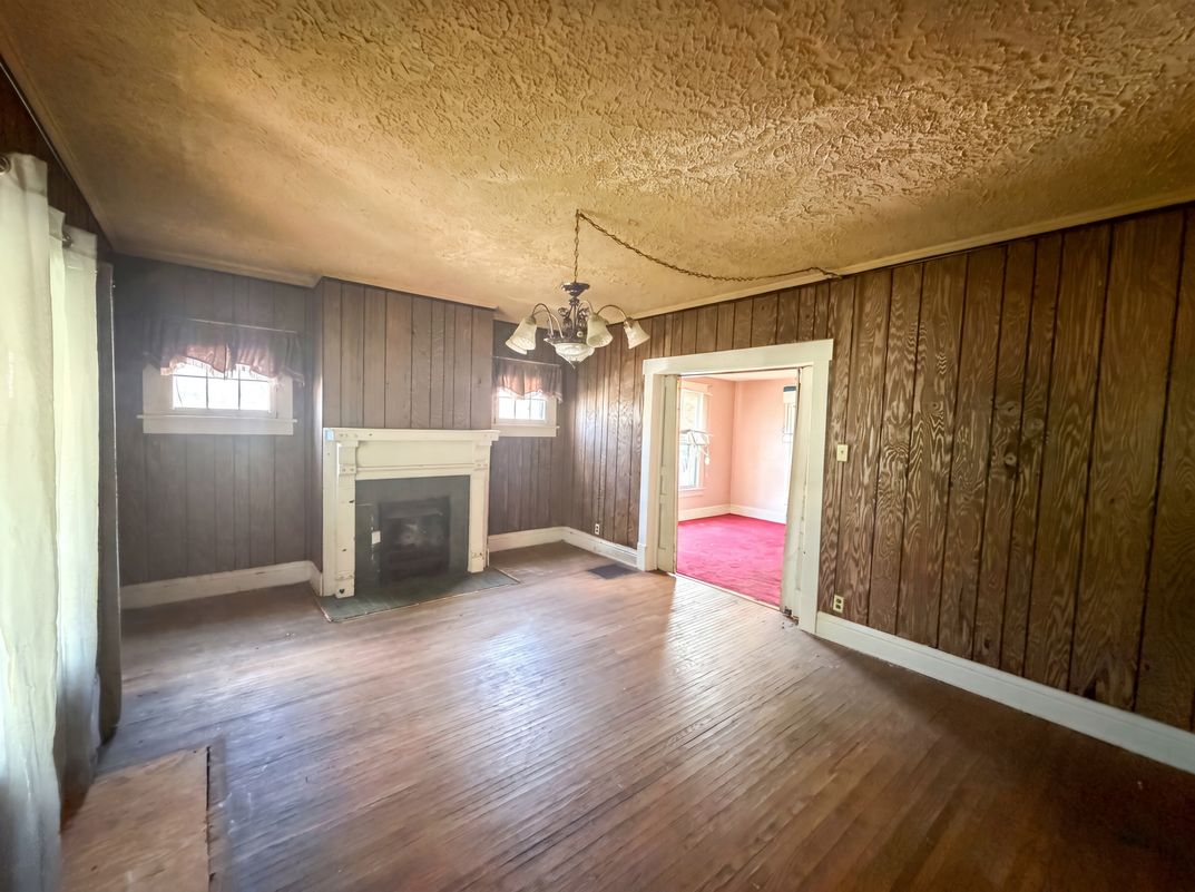 Property photo 3 of 2670 Fern Ave