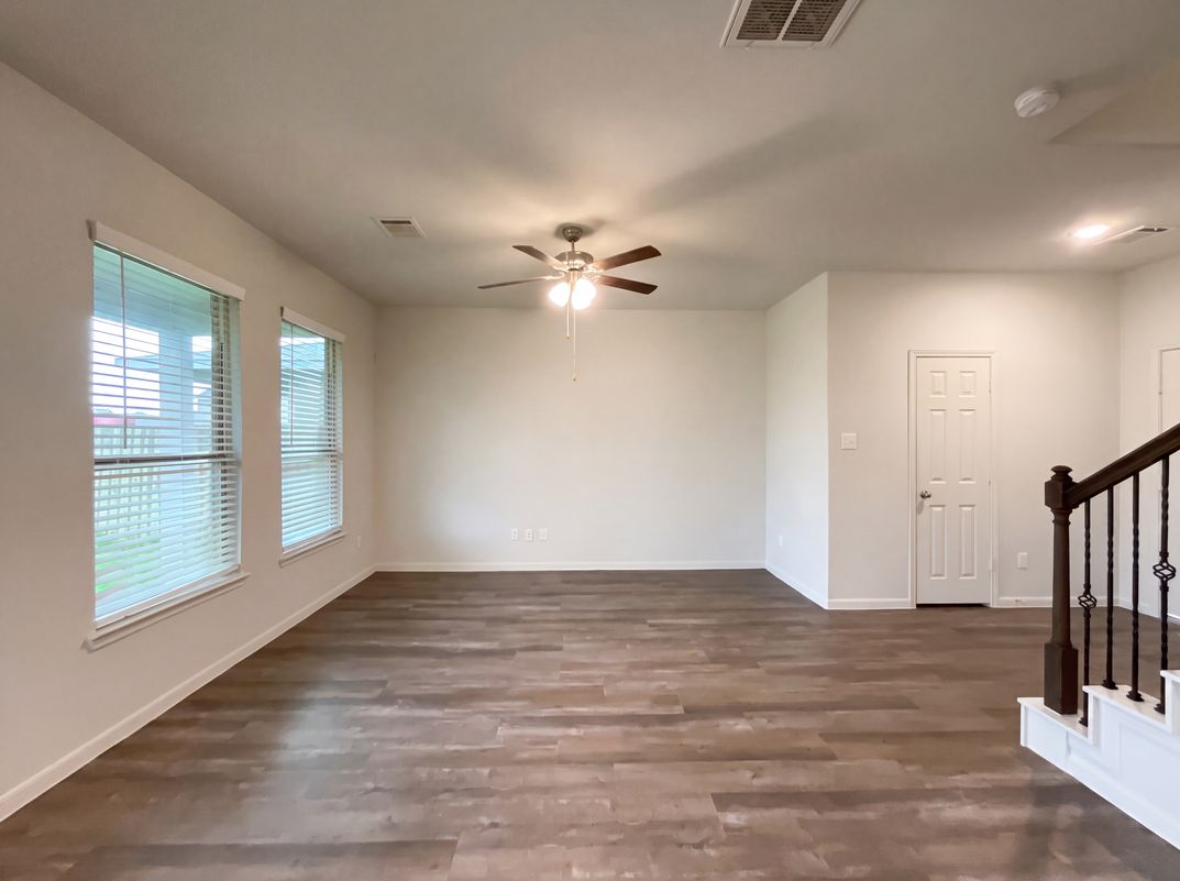 Property photo 3 of 404 Camino Bay Dr