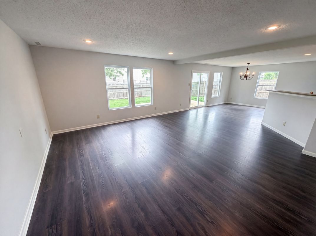 Property photo 3 of 8134 S Firefly Dr