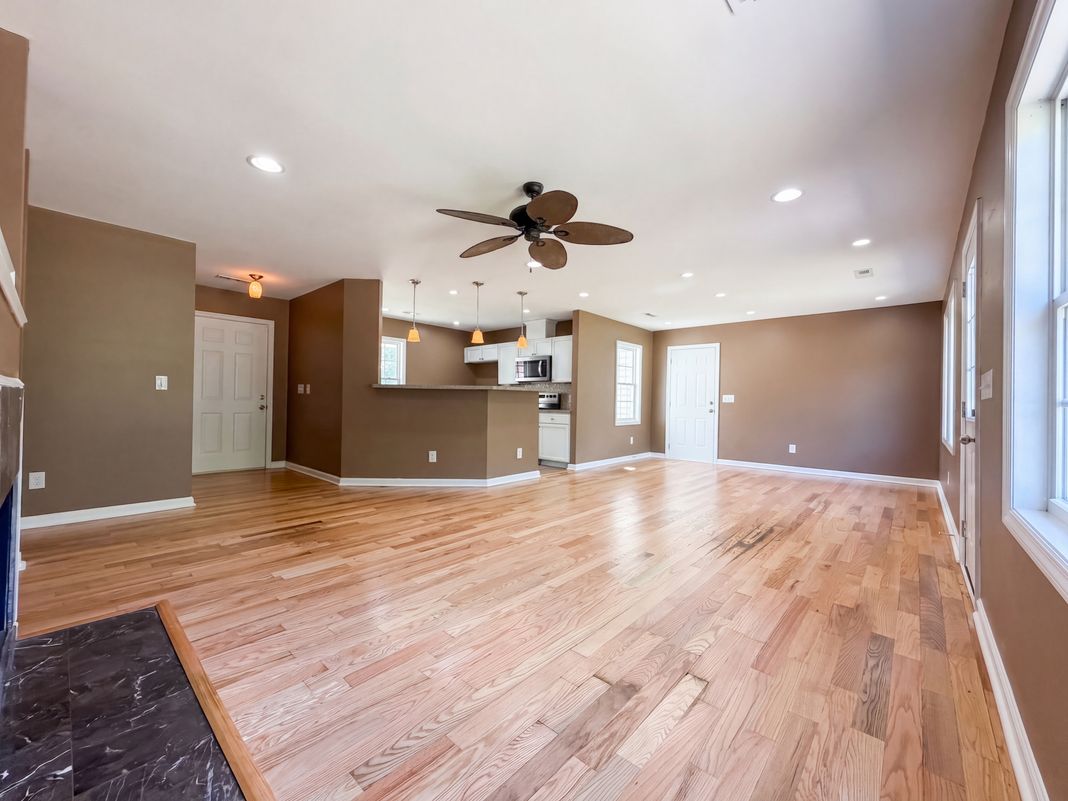 Property photo 3 of 101 Langston Ridge Dr