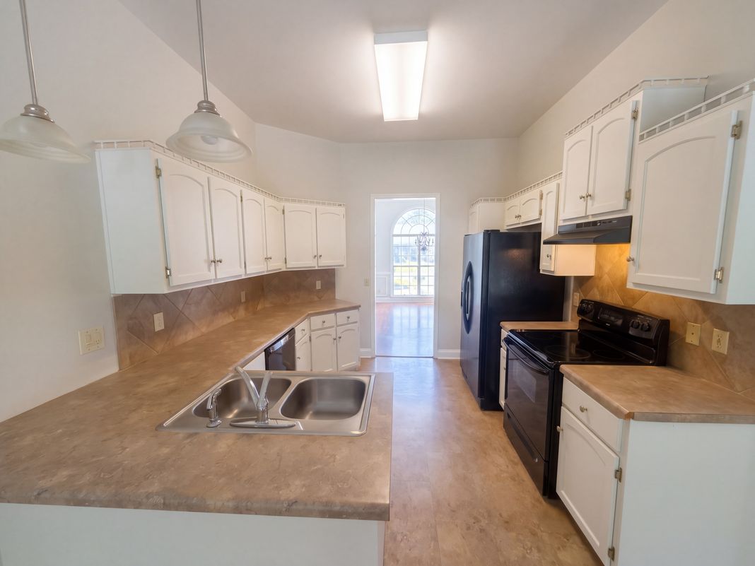 Property photo 2 of 5464 Virginia Way