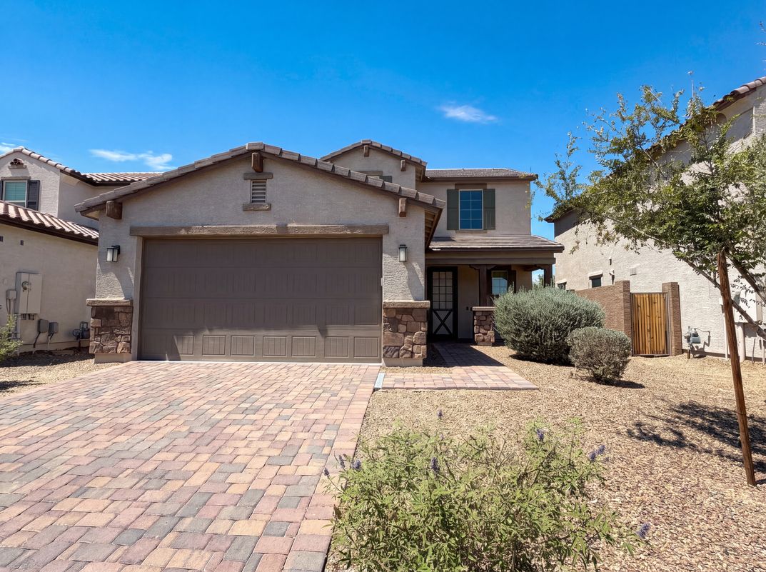 Property photo 1 of 10066 W Cashman Dr