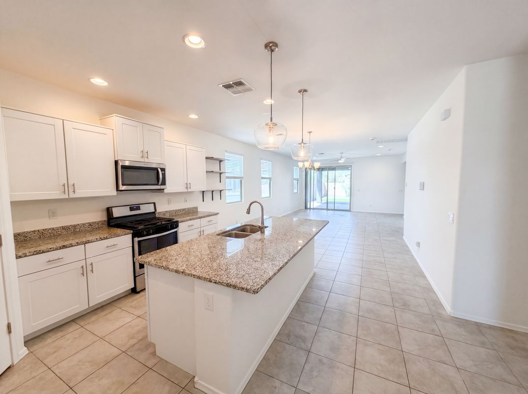 Photo 7 of 22 of 12701 N Gibbs Ave, Marana, AZ