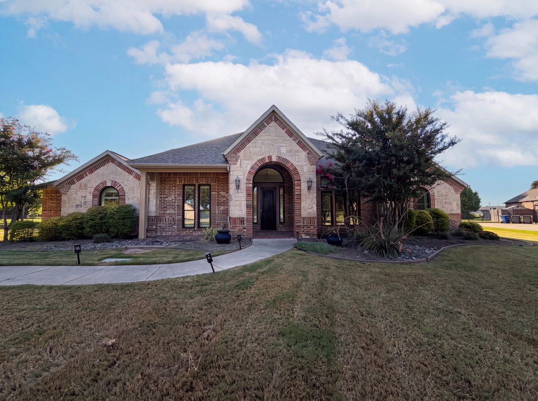 Property photo 1 of 6530 Swallow Ct