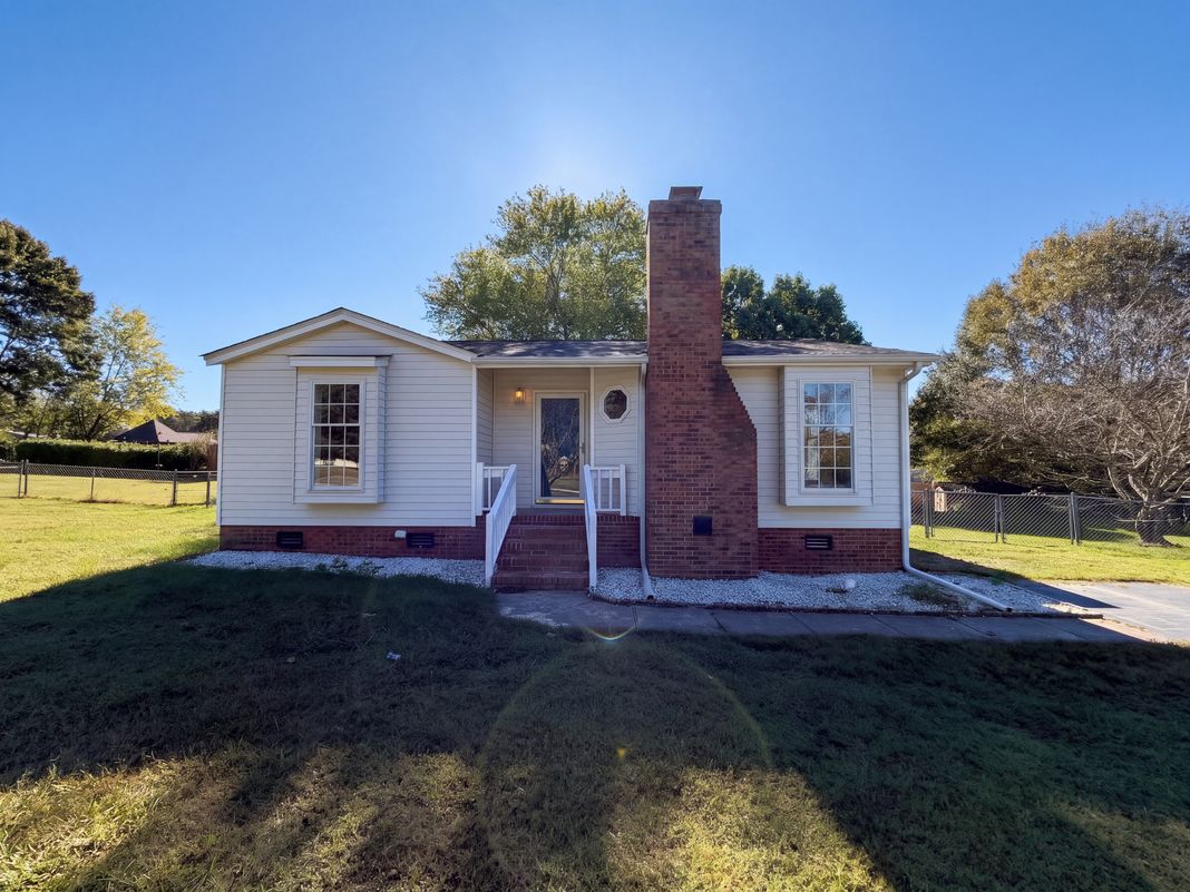 Property photo 1 of 1815 Gray Bark Dr