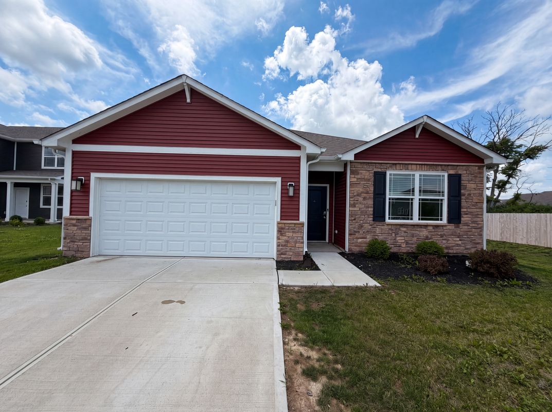 Property photo 1 of 1671 Fairmount Dr
