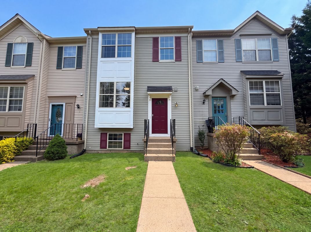 Property photo 1 of 8641 Centerton Ln