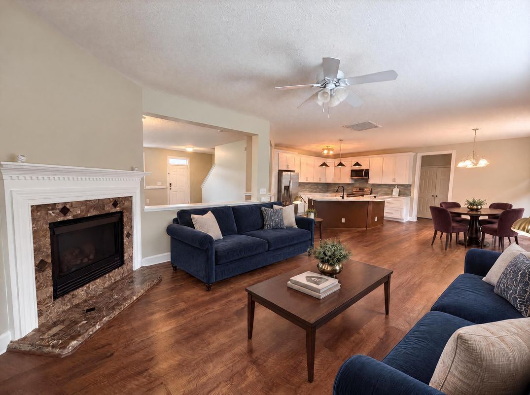 Property photo 3 of 1812 Devonridge Dr