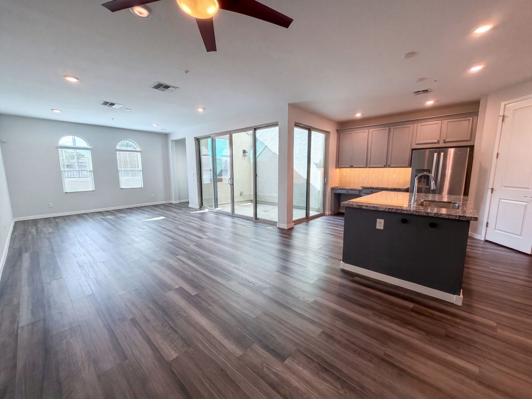 Property photo 3 of 3855 S McQueen Rd Unit 3