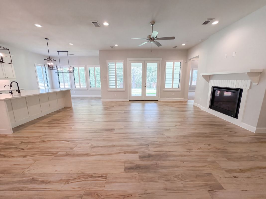 Property photo 3 of 21211 Hidden Bend Loop