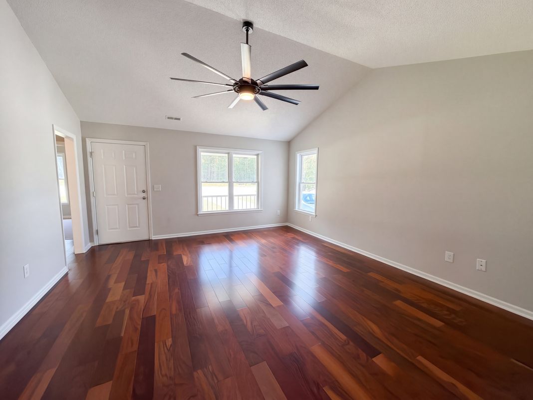 Property photo 3 of 3200 Trotter Rd