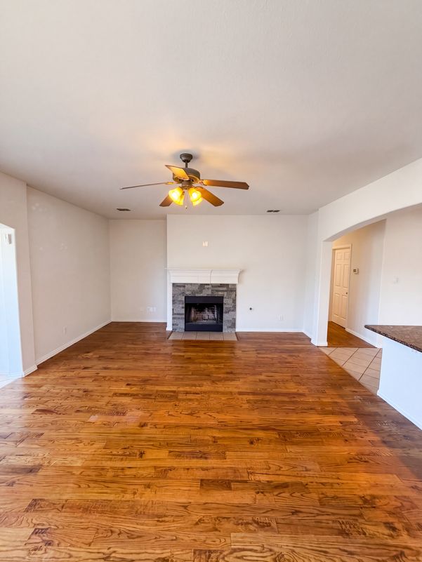 Property photo 3 of 2184 Stuttgart Dr